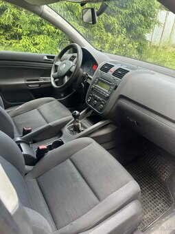 Volkswagen Golf 1.9 TDI - 8