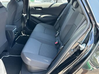 Toyota Corolla Combi 1.8 Hybrid E-CVT, r.v.: 2021 - 8