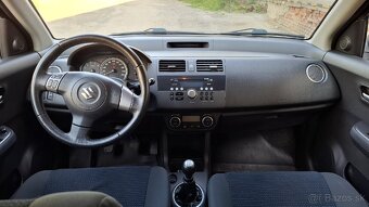 Suzuki swift 1.3 benzín 2010 - 8