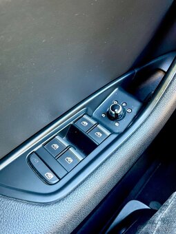Audi a4 avant s line 140kw znížená cena  Dohoda možná - 8