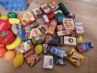 Nákupný košík, Pokladňa, tovar do obchodu - 8