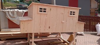 Kurín pre 20 sliepok - 8
