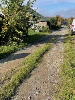 KH-1022 Pozemok 689m2,vhodný na výstavbu rodinného domu,Preš - 8