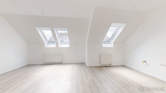 Priestranný 3-izbový byt v projekte Polianky B136 - 8