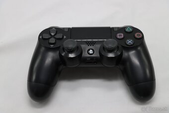 PS4 FAT CUH-1116A 500GB + ovládač + káble - 8