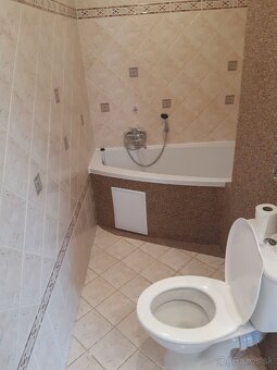 Predaj 2izb. bytu v priamom centre mesta Levice - 8