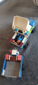 Lego City policajné auto 60369 - 8