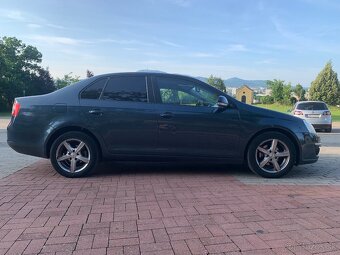 Volkswagen jetta - 8