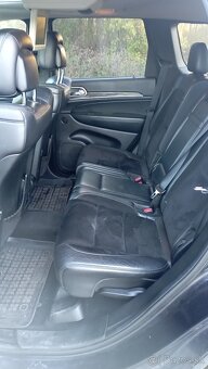 Jeep Grand Cherokee 3.0 - 8
