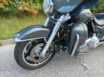 Harley davidson Electra glide - 8