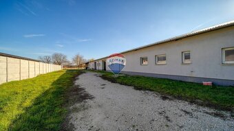 Priemyselný areál na predaj, Rakovice - 8