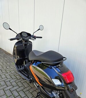 Vespa GTV 300 ABS black 2025 - 8