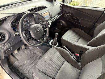 Toyota Yaris 1.5 Selection top 7/2018 po servise - 8