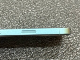 Iphone 16 256GB - 8