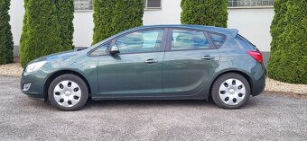 Astra J 1,4 16V Essentia - 8