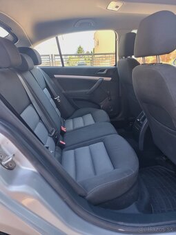 2008 Škoda Octavia 2 1.6 MPI (Benzin) 75kW 101PS 5-st. Manu - 8