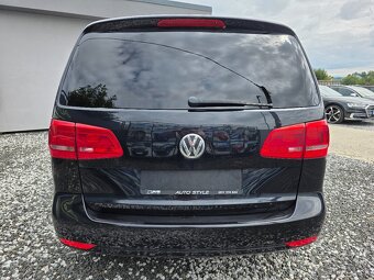 Volkswagen Touran 1.6 TDI Comfortline DSG - 8