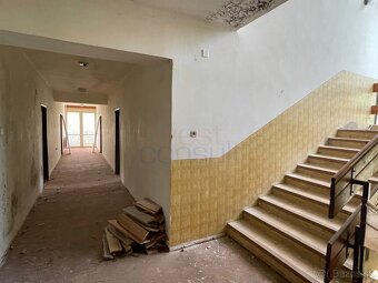 2357-NA PREDAJ REKREAČNÁ BUDOVA V PATINCIACH - 8