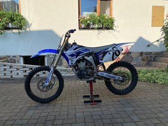 Yamaha YZ 250f - 8