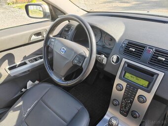 Volvo V50 2.0 100kw M6 - Možné splátky od 19.90 € - 8