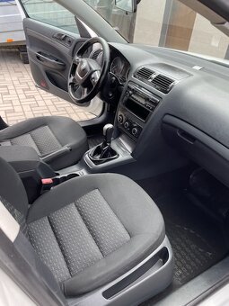 Predam škoda octavia combi 2 facelift - 8