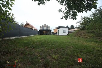 4 izbový rodinný dom, 230 m2, 10 ár záhrada, blízko Nitry - 8
