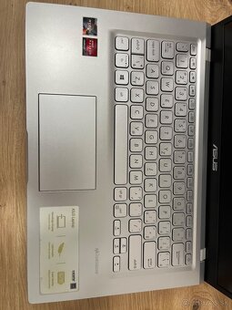 ASUS M415DA, uhlopriečka 14", 8GB RAM, 256GB - 8