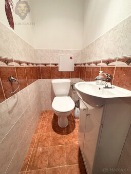 Rezervované  slnečný 77m2 - 3 izbový byt Trenčín - 8