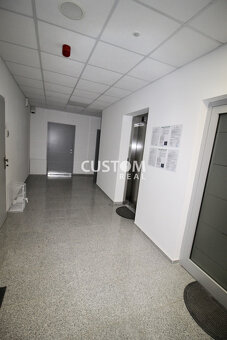 Luxusný kancelársky priestor s terasou centrum - 8