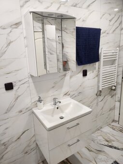 Prenajmem 4 izbový byt - 8