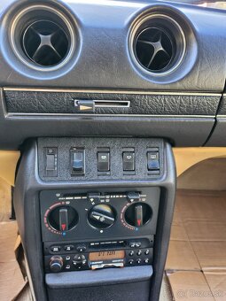 Mercedes w123 piano 240d - 8