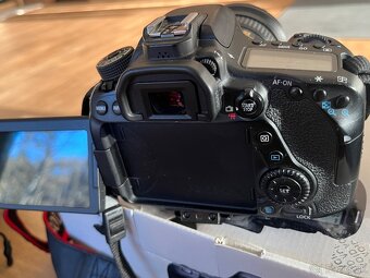 canon 80d - 8