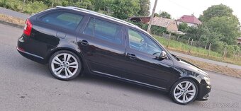 Škoda octavia combi RS 2 TDI - 8