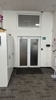 Priestor 168m2 na vyvýšenom prízemí v blízkosti Klientskeho - 8