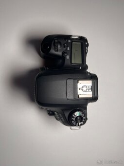 Predám Canon 77D + príslušenstvo - 8