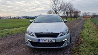Peugeot 308 - 8