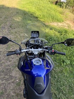Triumph tiger 800 - 8