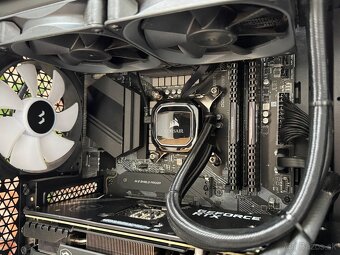 i7 11700K\64GB\RTX 3080\SSD\750W Zdroj - 8