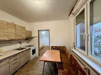 Prenajom / Predaj 1izbový byt - Komárno - 8