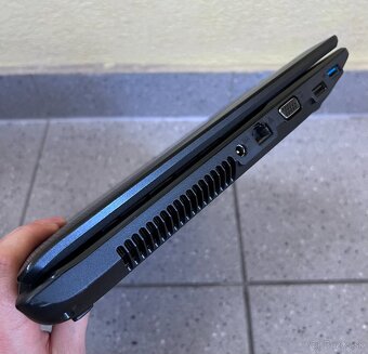 Asus X54L / Intel B800 / 4GB RAM / 120GB SSD / 15.6" - 8