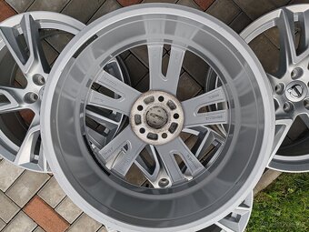 VOLVO, FORD 5X108 - 8