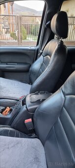 Jeep cherokee Liberty kj 2,8crd - 8