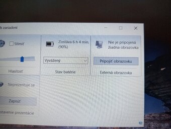 predám Lenovo V130-15IKB , Intel core i3 , 12bg ram , ssd - 8