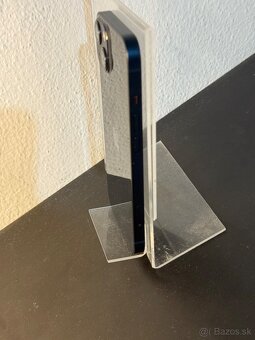 Predám Apple iPhone 13 256GB Black Bežné známky používania - 8