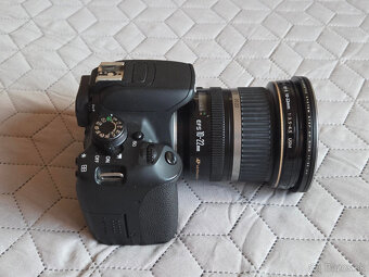Širokouhlý objektív Canon. - 8