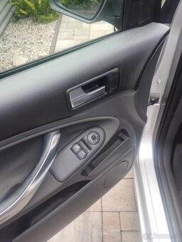 Ford C Max 1.6tdci - 8