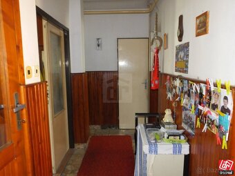 Rodinný dom v tichej lokalite, v širšom centre mesta-ZNÍŽENÁ - 8