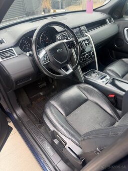 Land Rover Discovery Sport - 8