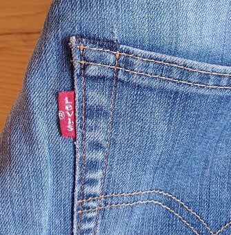 Levis slim fit - 8