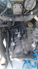 Mazda 5 2.0 81kwDiesel na diely - 8